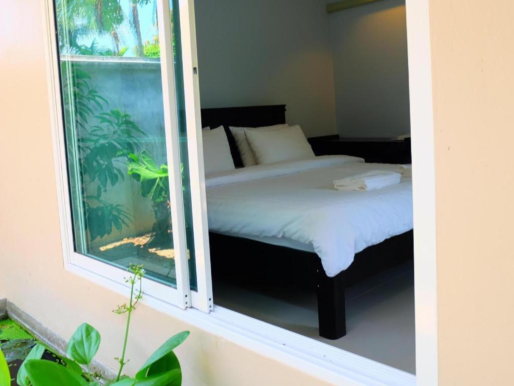 Rommai Rimnaam Resort Ranong Exterior photo