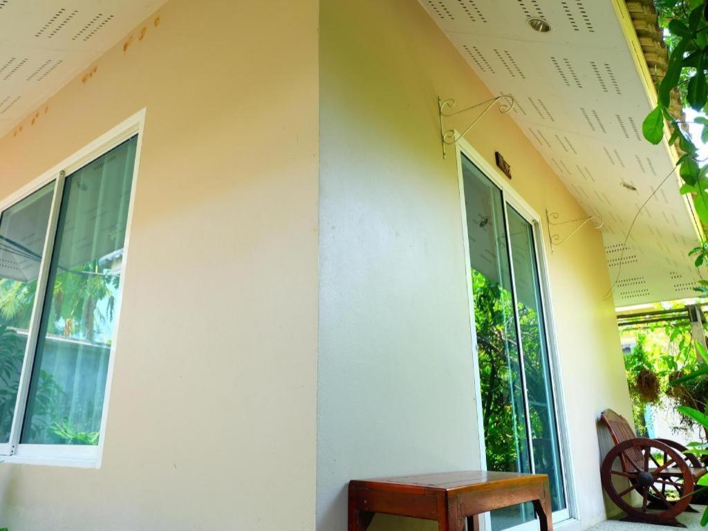 Rommai Rimnaam Resort Ranong Exterior photo