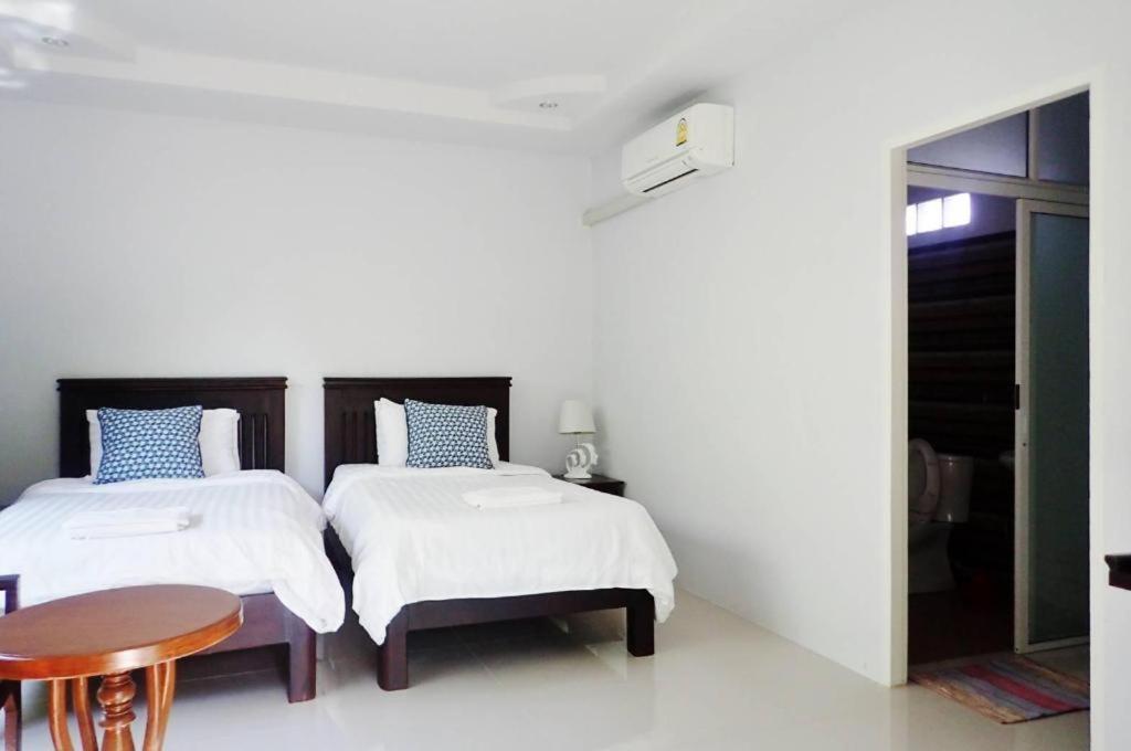 Rommai Rimnaam Resort Ranong Exterior photo