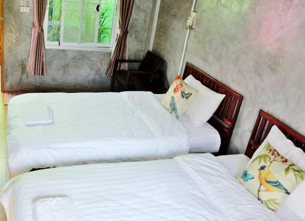 Rommai Rimnaam Resort Ranong Exterior photo