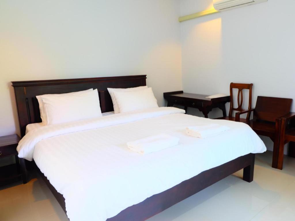 Rommai Rimnaam Resort Ranong Exterior photo